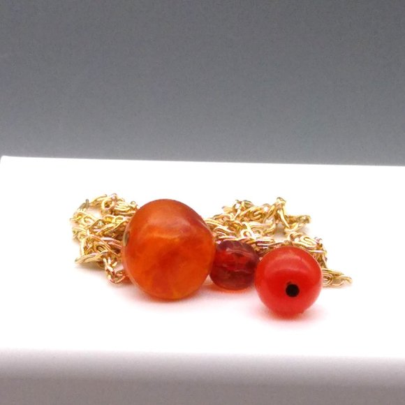 Just Peachy Triple Beads Pendant Necklace on Gold Tone Eloxal Scroll Chain - Picture 3 of 4